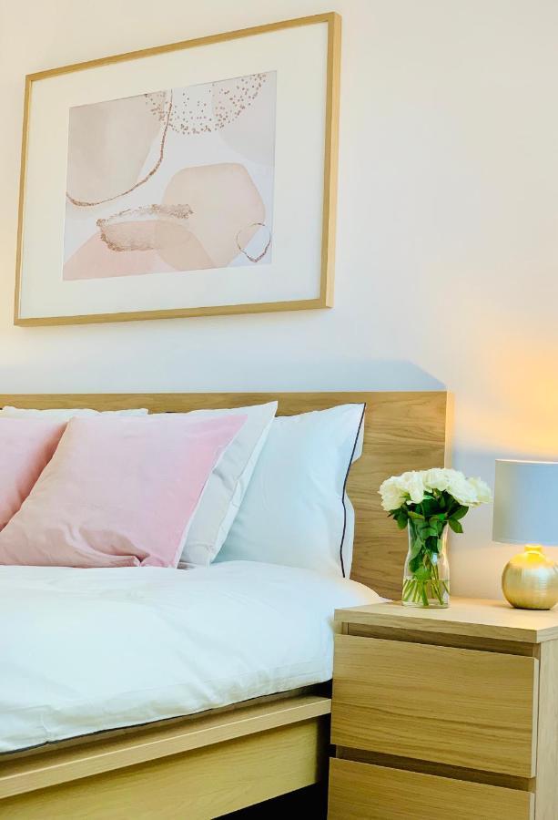 Apartament Pietrowy W Centrum Klodzka Z Darmowym Parkingiem Клодзко Екстериор снимка