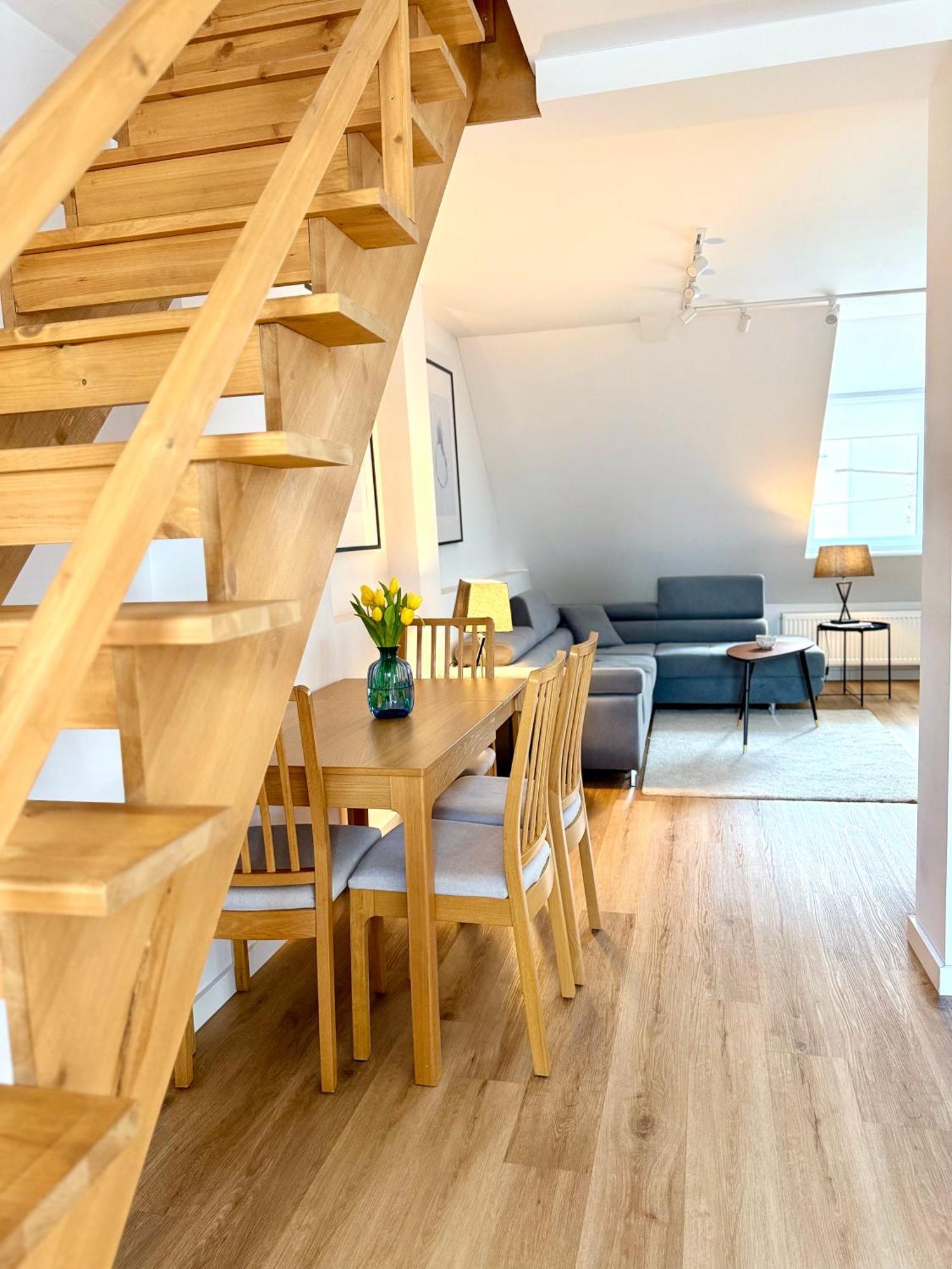Apartament Pietrowy W Centrum Klodzka Z Darmowym Parkingiem Клодзко Екстериор снимка